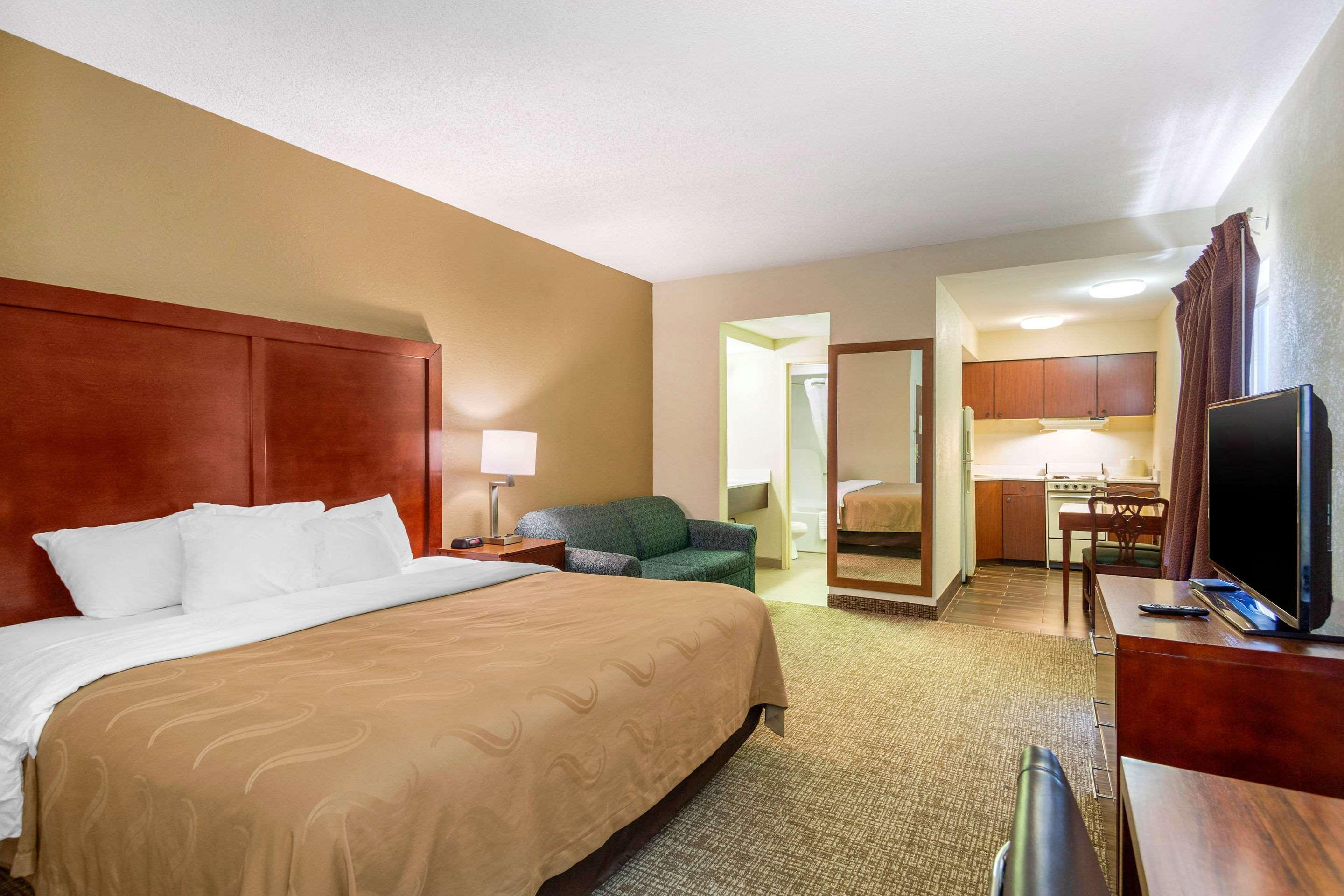 Quality Inn & Suites Olde Town Portsmouth Dış mekan fotoğraf