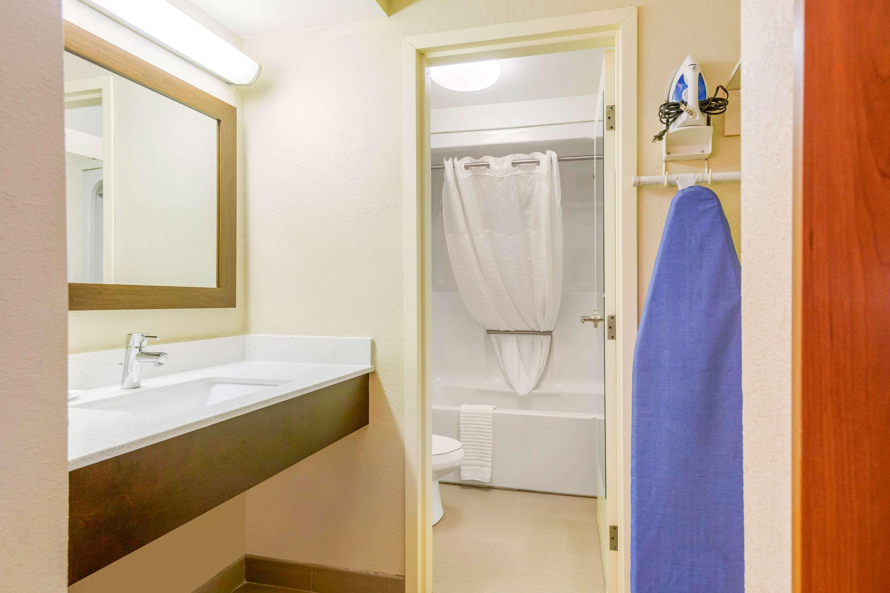 Quality Inn & Suites Olde Town Portsmouth Dış mekan fotoğraf