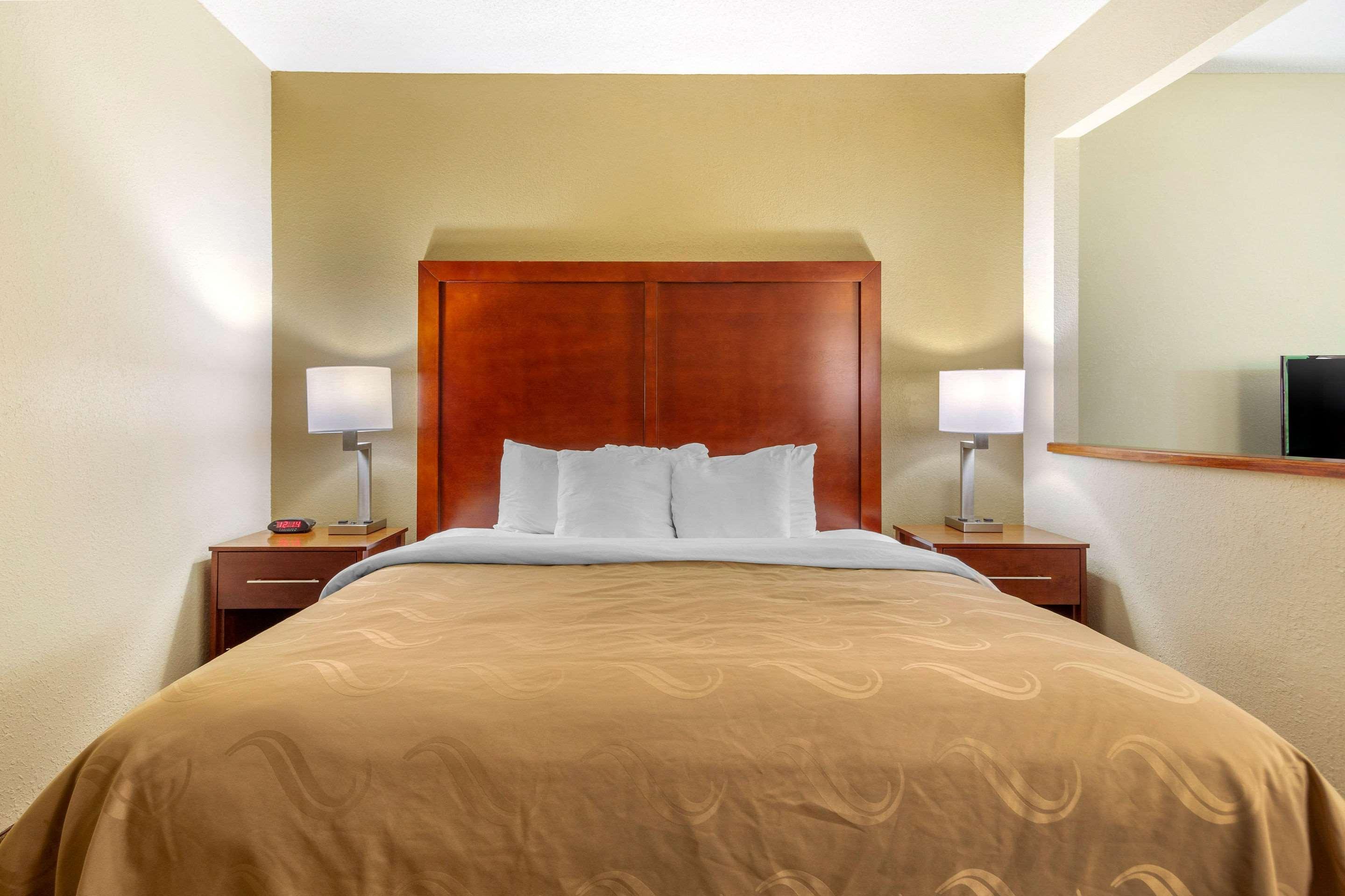Quality Inn & Suites Olde Town Portsmouth Dış mekan fotoğraf