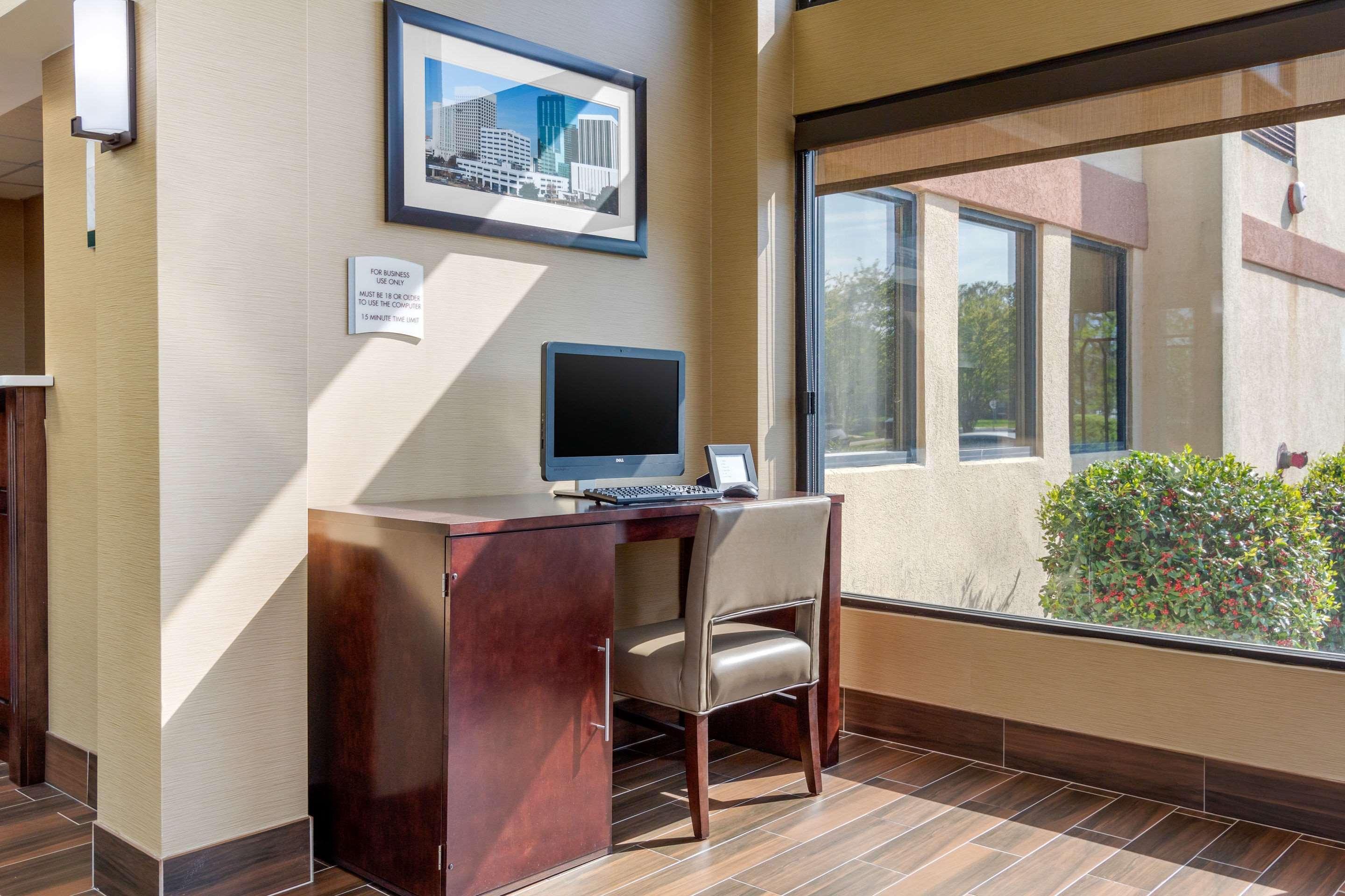 Quality Inn & Suites Olde Town Portsmouth Dış mekan fotoğraf
