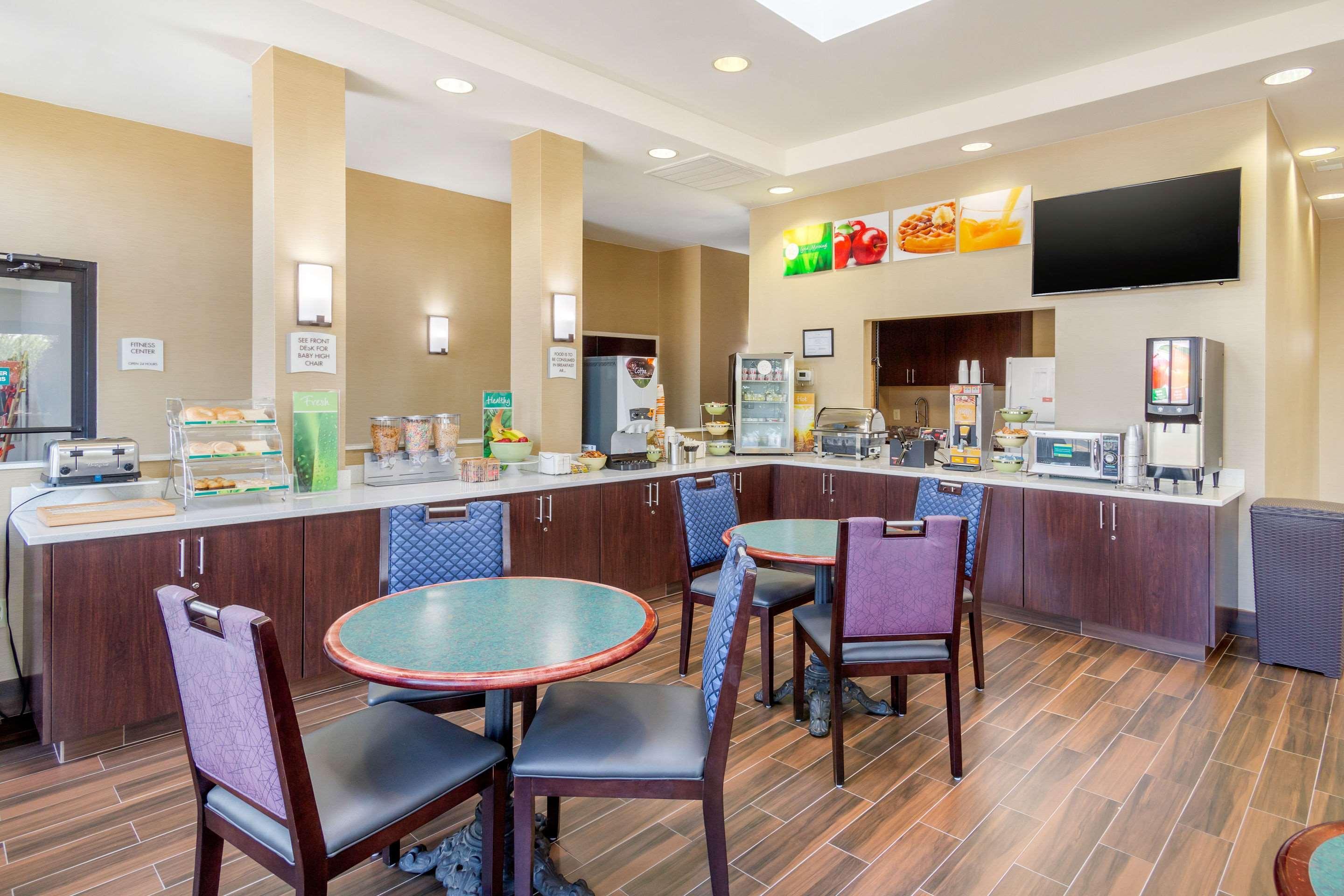 Quality Inn & Suites Olde Town Portsmouth Dış mekan fotoğraf