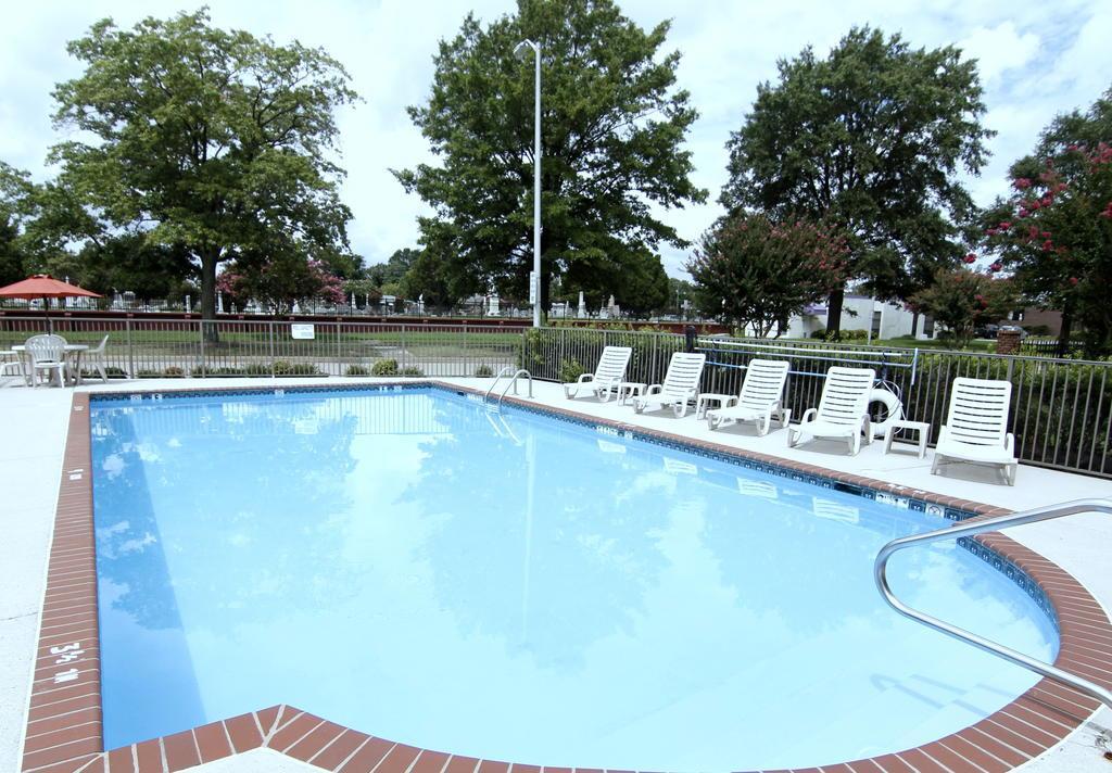Quality Inn & Suites Olde Town Portsmouth Dış mekan fotoğraf