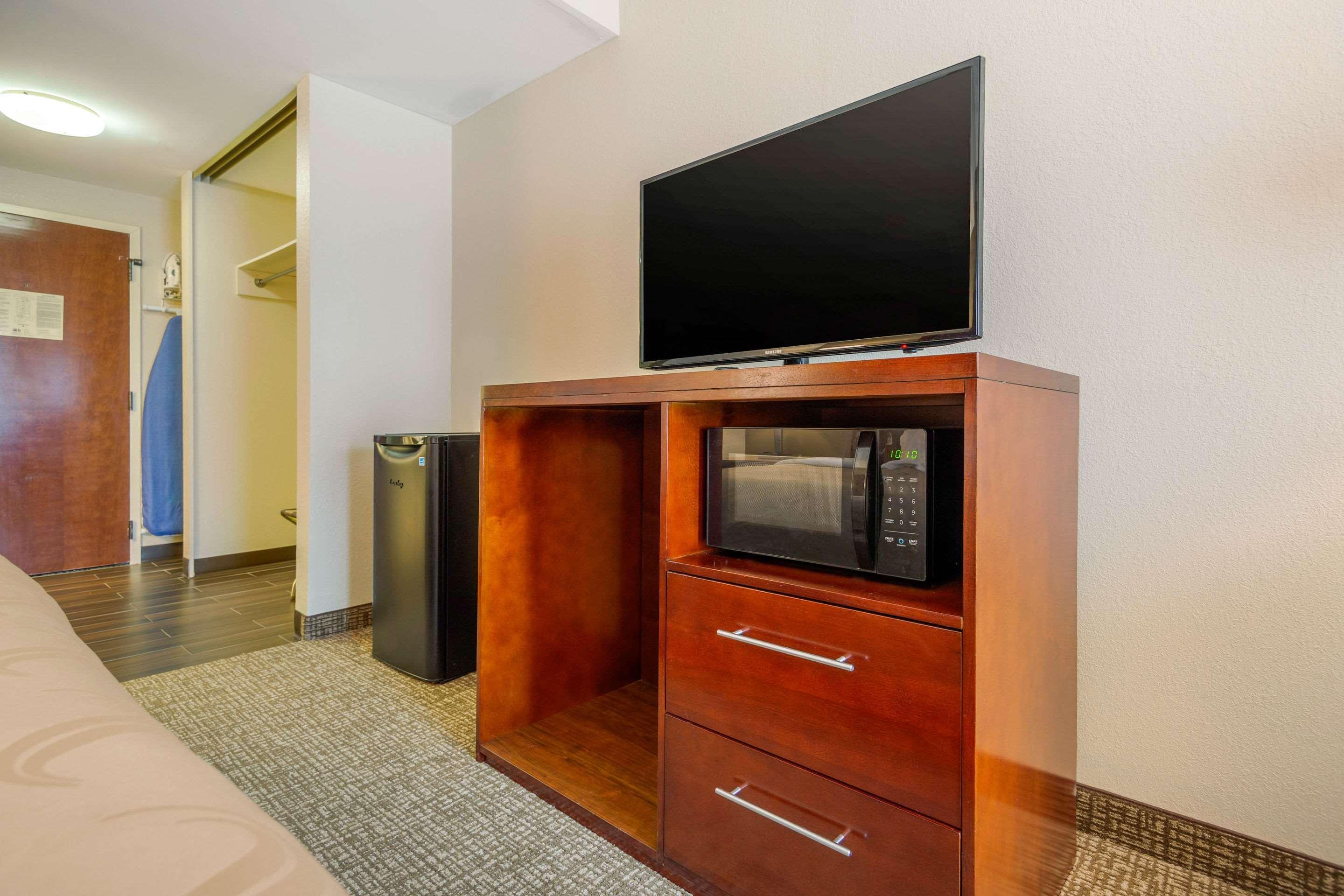 Quality Inn & Suites Olde Town Portsmouth Dış mekan fotoğraf
