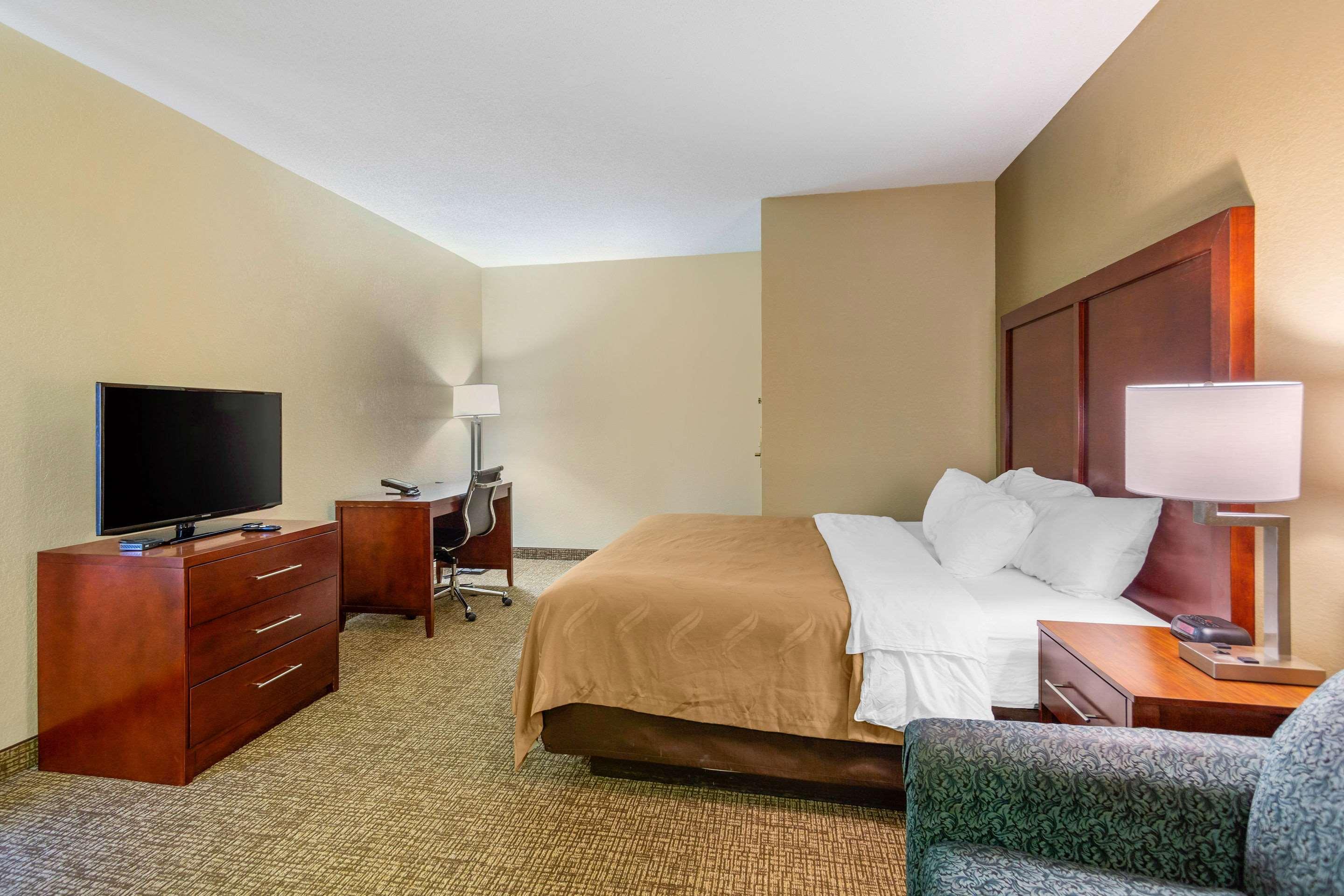 Quality Inn & Suites Olde Town Portsmouth Dış mekan fotoğraf